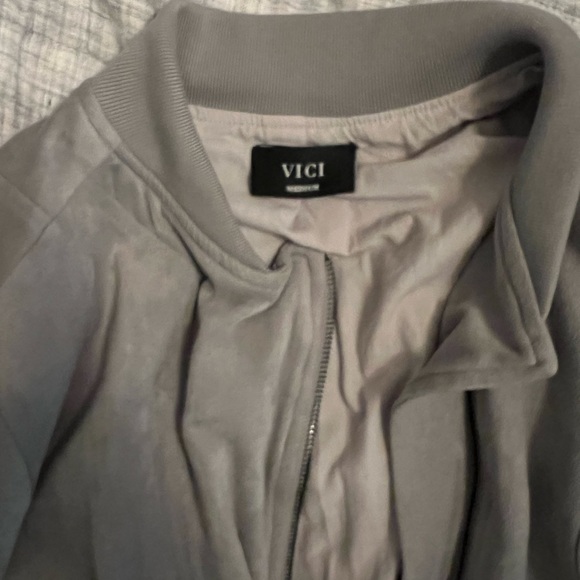 Jacket - Picture 2 of 2